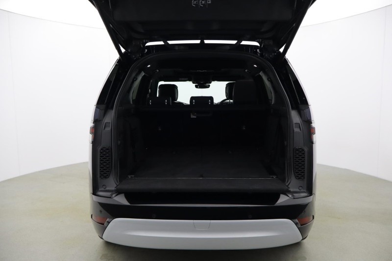 2023 (72) LAND ROVER DISCOVERY 3.0 D300 Metropolitan Edition 5dr Auto 5094514