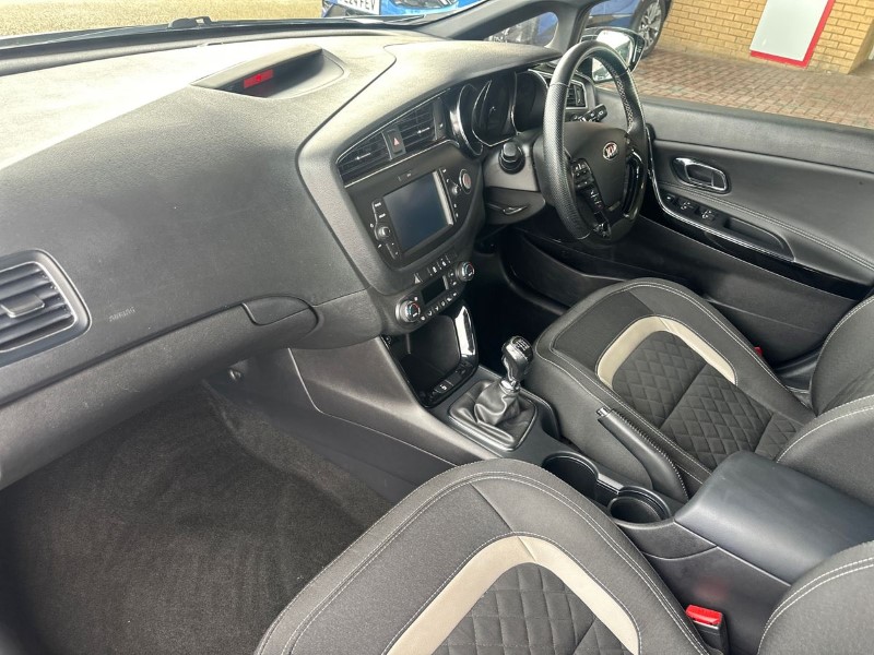 2018 (18) KIA CEED 1.6 CRDi ISG GT-Line 5dr 3503682