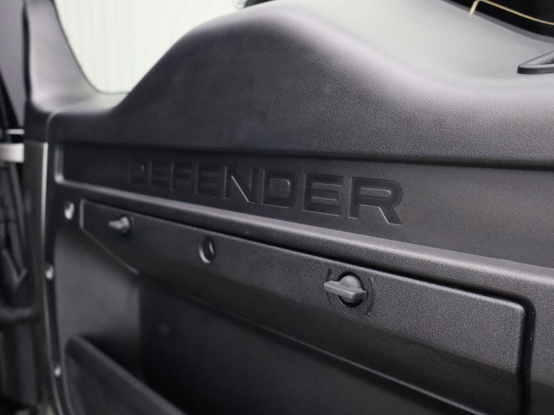 2024 (24) LAND ROVER DEFENDER 3.0 D300 X-Dynamic HSE 110 5dr Auto [7 Seat] 5115923