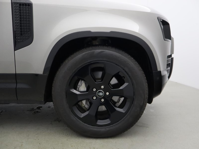 2024 (24) LAND ROVER DEFENDER 3.0 D300 X-Dynamic HSE 110 5dr Auto [7 Seat] 5115934