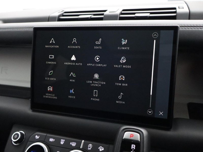 2024 (24) LAND ROVER DEFENDER 3.0 D300 X-Dynamic HSE 110 5dr Auto [7 Seat] 5115970