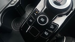 2023 (73) KIA SPORTAGE 1.6T GDi HEV GT-Line S 5dr Auto 3450047