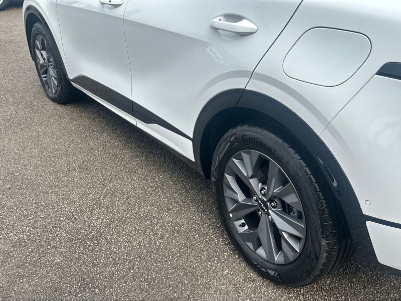 2023 (73) KIA SPORTAGE 1.6T GDi HEV GT-Line S 5dr Auto 3450058