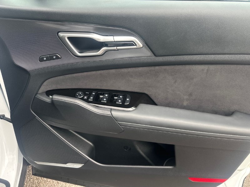 2023 (73) KIA SPORTAGE 1.6T GDi HEV GT-Line S 5dr Auto 3450031