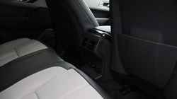 2024 (74) LAND ROVER RANGE ROVER VELAR 2.0 D200 MHEV Dynamic HSE 5dr Auto 5113647