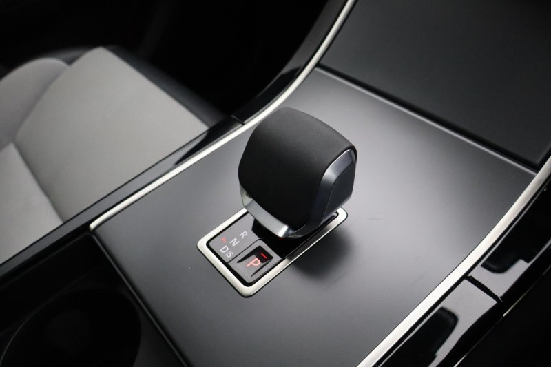 2024 (74) LAND ROVER RANGE ROVER VELAR 2.0 D200 MHEV Dynamic HSE 5dr Auto 5113655