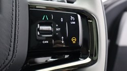 2024 (74) LAND ROVER RANGE ROVER VELAR 2.0 D200 MHEV Dynamic HSE 5dr Auto 5117270