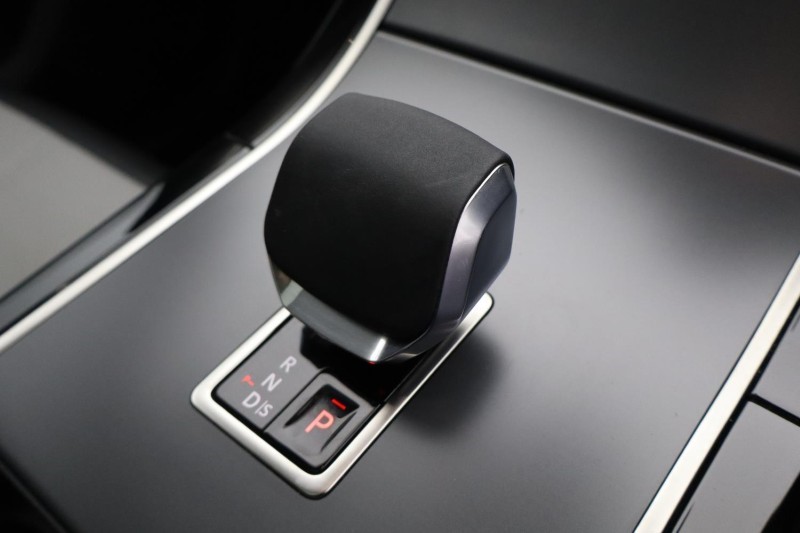 2024 (74) LAND ROVER RANGE ROVER VELAR 2.0 D200 MHEV Dynamic HSE 5dr Auto 5117271