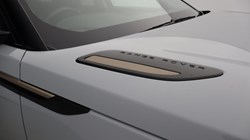 2024 (74) LAND ROVER RANGE ROVER VELAR 2.0 D200 MHEV Dynamic HSE 5dr Auto 5117264