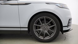 2024 (74) LAND ROVER RANGE ROVER VELAR 2.0 D200 MHEV Dynamic HSE 5dr Auto 5117265