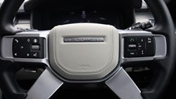 2024 (24) LAND ROVER DISCOVERY 3.0 D350 Dynamic HSE 5dr Auto 5114013