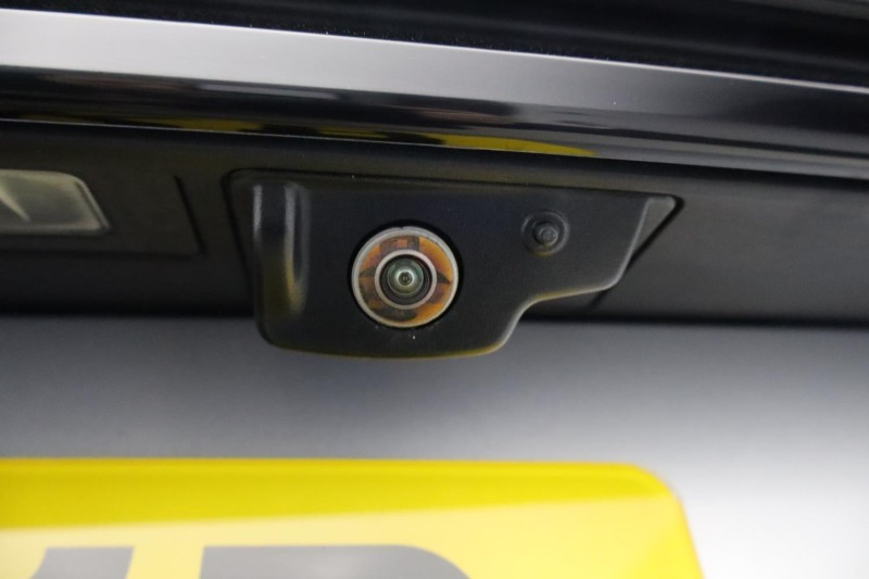 2022 (22) LAND ROVER RANGE ROVER VELAR 2.0 D200 Edition 5dr Auto 5100597