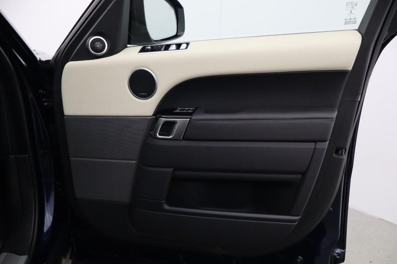 2022 (22) LAND ROVER RANGE ROVER SPORT 3.0 D300 Autobiography Dynamic 5dr Auto 5104610