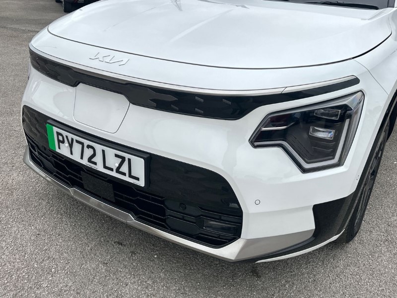 2023 (72) KIA NIRO 150kW 4 64kWh 5dr Auto 3438657