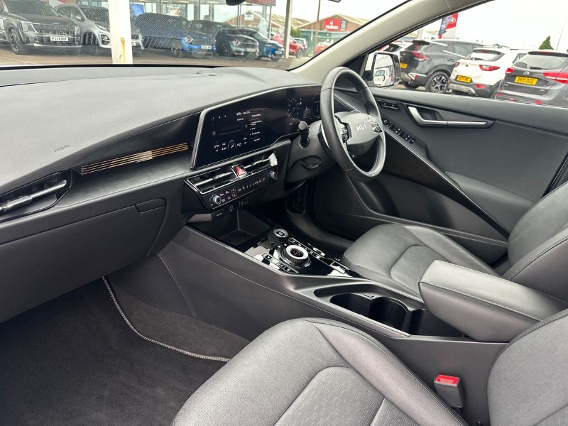 2023 (72) KIA NIRO 150kW 4 64kWh 5dr Auto 3438650