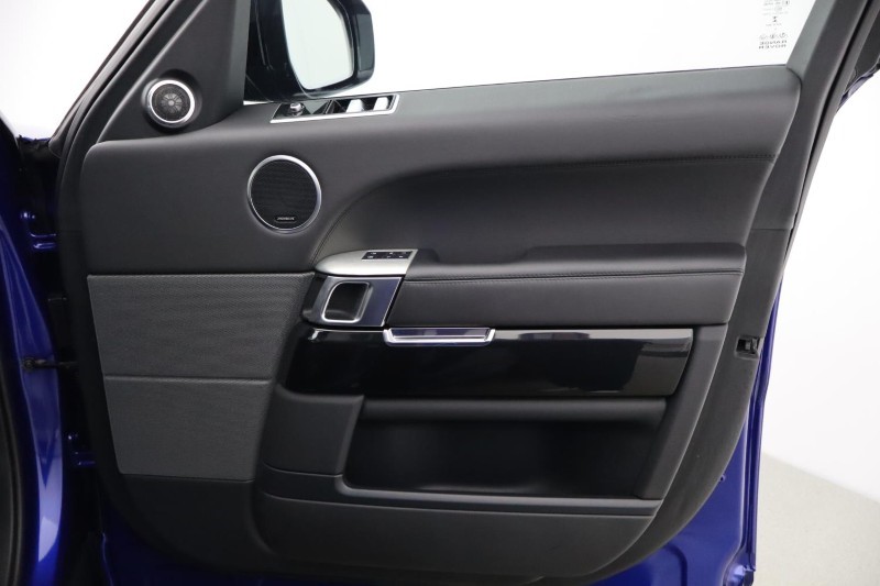 2022 (22) LAND ROVER RANGE ROVER SPORT 5.0 P575 S/C SVR 5dr Auto 5097462