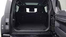 2025 (75) LAND ROVER DEFENDER 3.0 D250 X-Dynamic SE 110 5dr Auto 5119161