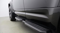 2025 (75) LAND ROVER DEFENDER 3.0 D250 X-Dynamic SE 110 5dr Auto 5119180