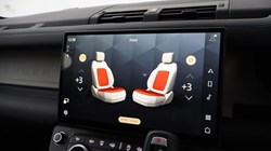 2025 (75) LAND ROVER DEFENDER 3.0 D250 X-Dynamic SE 110 5dr Auto 5119202