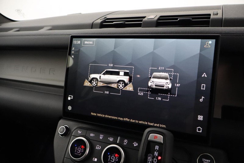 2025 (75) LAND ROVER DEFENDER 3.0 D250 X-Dynamic SE 110 5dr Auto 5119204