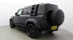 2025 (75) LAND ROVER DEFENDER 3.0 D250 X-Dynamic SE 110 5dr Auto 5119153