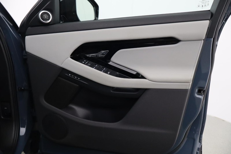 2024 (74) LAND ROVER RANGE ROVER EVOQUE 1.5 P270e Dynamic SE 5dr Auto 5098560