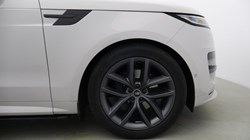 2023 (23) LAND ROVER RANGE ROVER SPORT 3.0 D300 Dynamic SE 5dr Auto 5121662