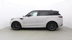 2023 (23) LAND ROVER RANGE ROVER SPORT 3.0 D300 Dynamic SE 5dr Auto 5121642