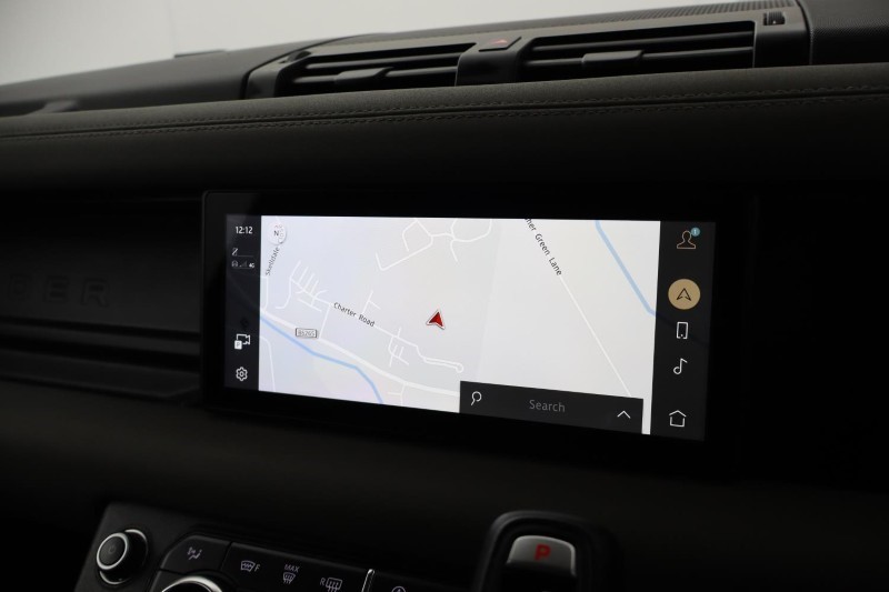 2022 (22) LAND ROVER DEFENDER 2.0 P300 X-Dynamic S 90 3dr Auto 5140604