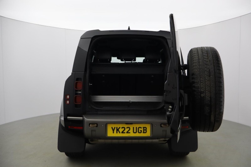 2022 (22) LAND ROVER DEFENDER 2.0 P300 X-Dynamic S 90 3dr Auto 5140562