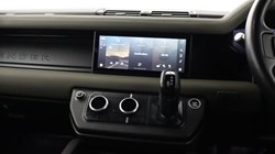 2022 (22) LAND ROVER DEFENDER 2.0 P300 X-Dynamic S 90 3dr Auto 5140593