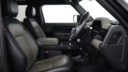 2022 (22) LAND ROVER DEFENDER 2.0 P300 X-Dynamic S 90 3dr Auto 5140589