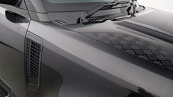 2022 (22) LAND ROVER DEFENDER 2.0 P300 X-Dynamic S 90 3dr Auto 5140568