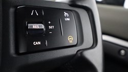 2022 (22) LAND ROVER DEFENDER 2.0 P300 X-Dynamic S 90 3dr Auto 5140598