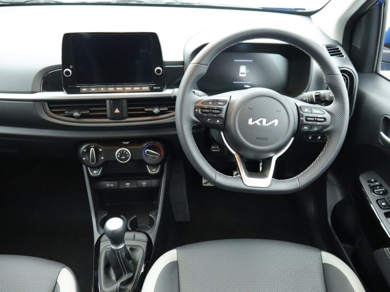 2024 (74) KIA PICANTO 1.0 GT-Line 5dr 4002009