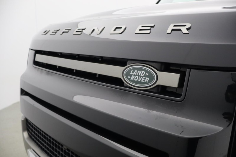2022 (22) LAND ROVER DEFENDER 2.0 P300 X-Dynamic S 90 3dr Auto 5140575