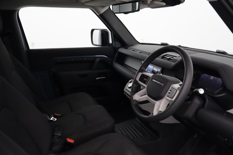 2021 (21) LAND ROVER COMMERCIAL DEFENDER 3.0 D200 Hard Top Auto [3 Seat] 5119576