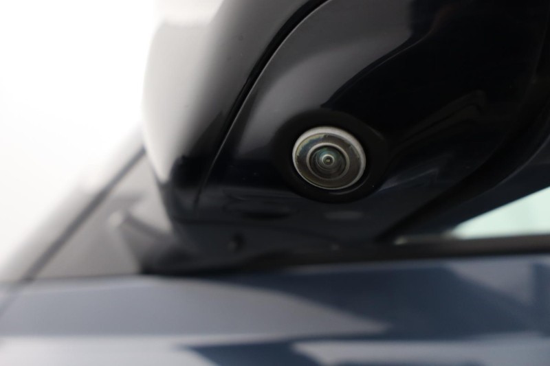 2021 (21) LAND ROVER COMMERCIAL DEFENDER 3.0 D200 Hard Top Auto [3 Seat] 5119569