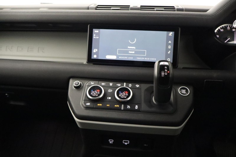 2021 (21) LAND ROVER COMMERCIAL DEFENDER 3.0 D200 Hard Top Auto [3 Seat] 5119590