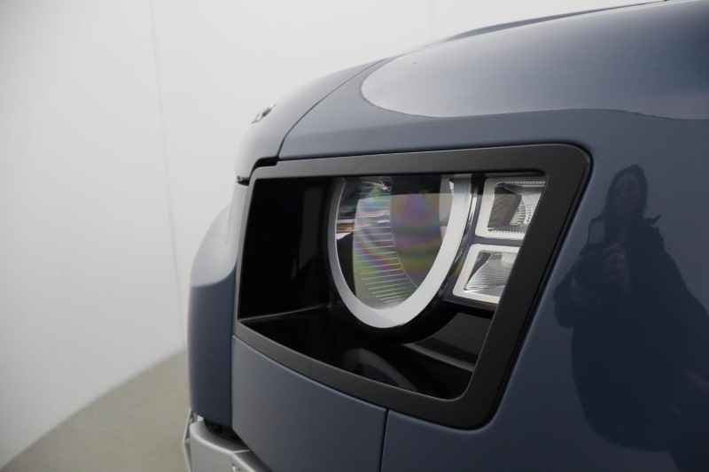 2021 (21) LAND ROVER COMMERCIAL DEFENDER 3.0 D200 Hard Top Auto [3 Seat] 5119567