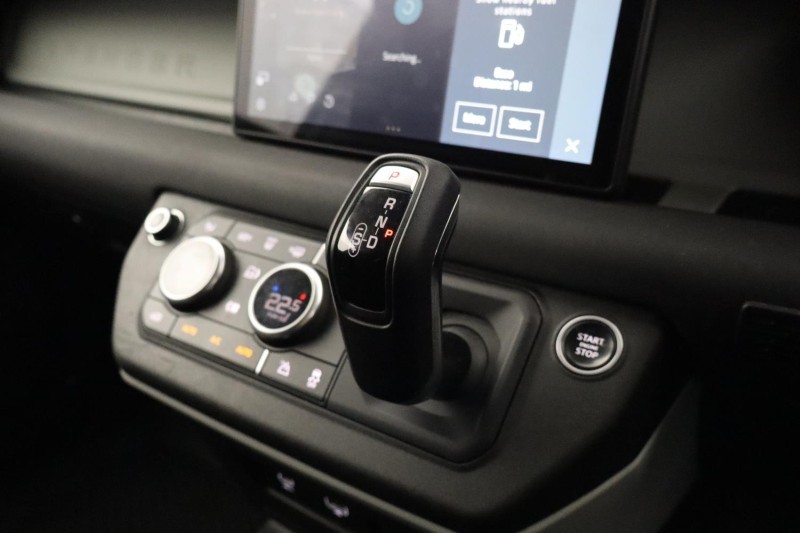 2021 (21) LAND ROVER COMMERCIAL DEFENDER 3.0 D200 Hard Top Auto [3 Seat] 5119580