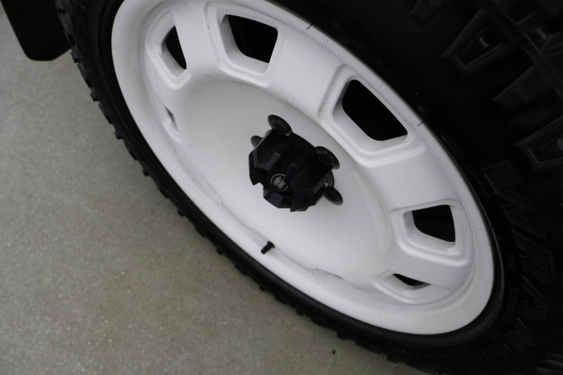 2021 (21) LAND ROVER COMMERCIAL DEFENDER 3.0 D200 Hard Top Auto [3 Seat] 5119598