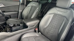 2024 (24) KIA SPORTAGE 1.6T GDi 48V ISG GT-Line 5dr DCT 3528977