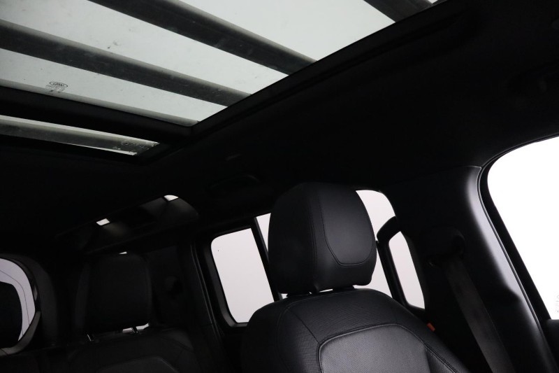 2023 (73) LAND ROVER DEFENDER 3.0 D250 X-Dynamic SE 110 5dr Auto 5171224