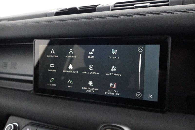 2023 (73) LAND ROVER DEFENDER 3.0 D250 X-Dynamic SE 110 5dr Auto 5171216