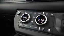 2023 (73) LAND ROVER DEFENDER 3.0 D250 X-Dynamic SE 110 5dr Auto 5171212