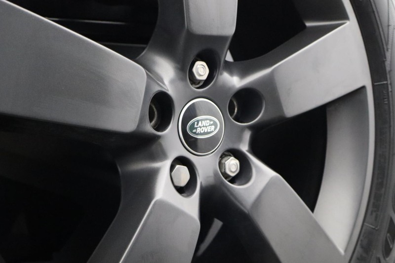 2023 (73) LAND ROVER DEFENDER 3.0 D250 X-Dynamic SE 110 5dr Auto 5171172