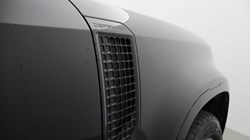 2023 (73) LAND ROVER DEFENDER 3.0 D250 X-Dynamic SE 110 5dr Auto 5171189