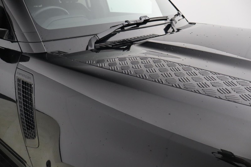 2023 (73) LAND ROVER DEFENDER 3.0 D250 X-Dynamic SE 110 5dr Auto 5171191