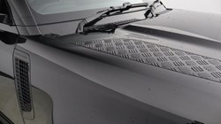 2023 (73) LAND ROVER DEFENDER 3.0 D250 X-Dynamic SE 110 5dr Auto 5171191